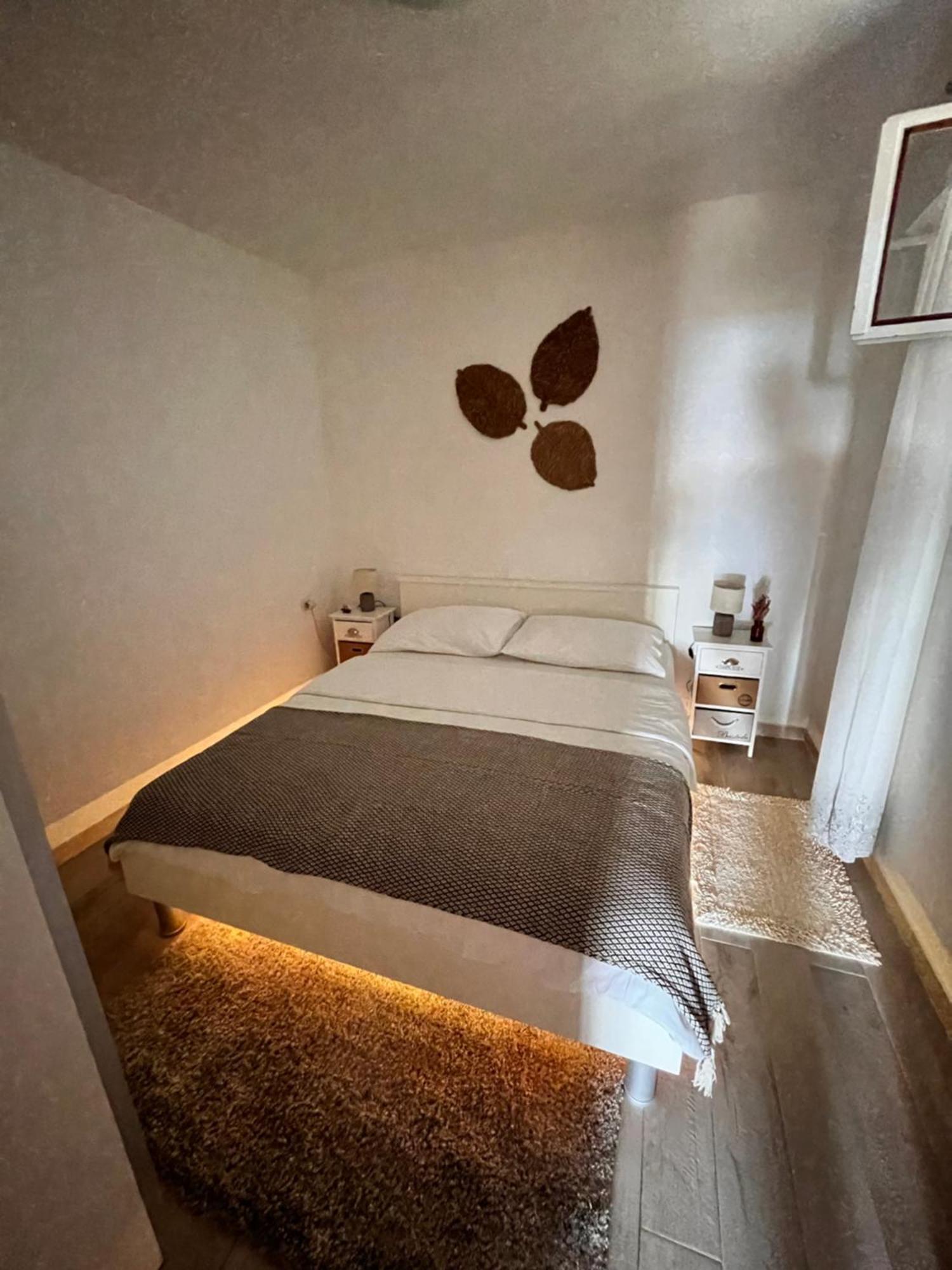 הוילה מסלניקה Casa Nela מראה חיצוני תמונה